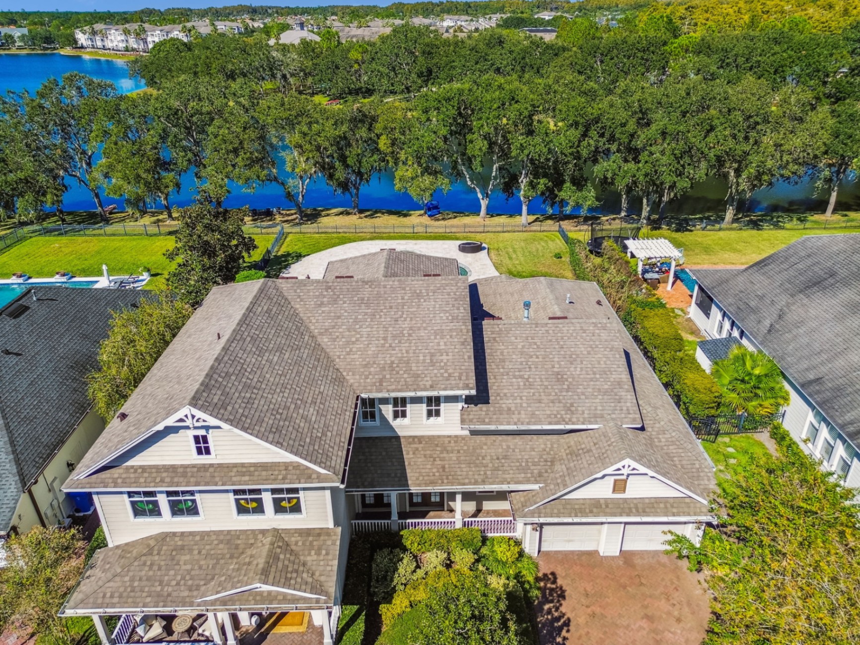 Completed roof replacement with new architectural shingles in Tampa Bay